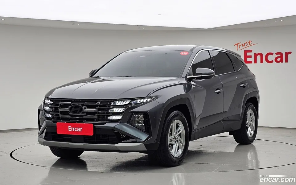 Hyundai Tucson NX4 1.6 2WD 2024 — фото 1, купить с доставкой в Москву