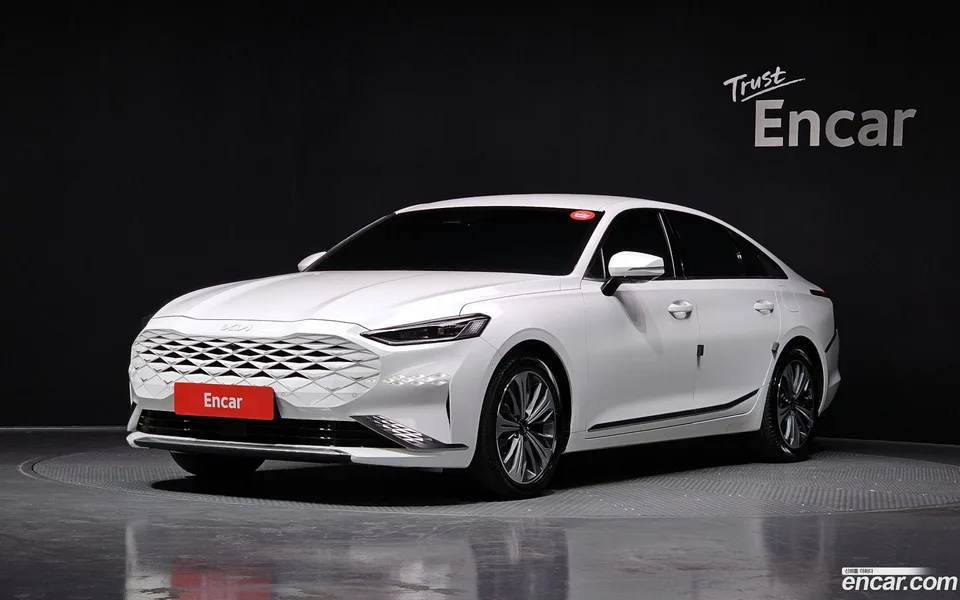 Kia K8 Hybrid 2024 — фото 1, купить с доставкой в Москву