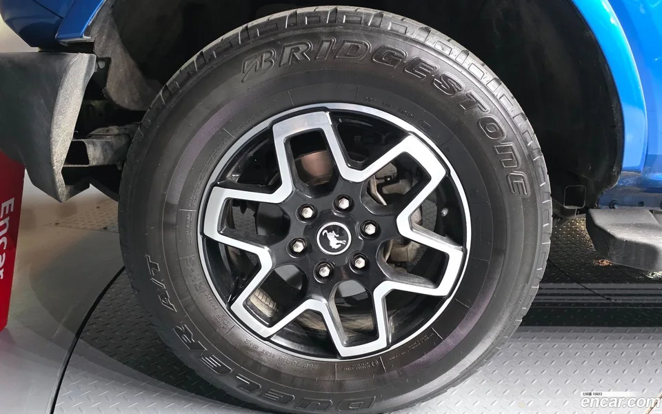 Ford Bronco 2.7 2022 — миниатюра 5