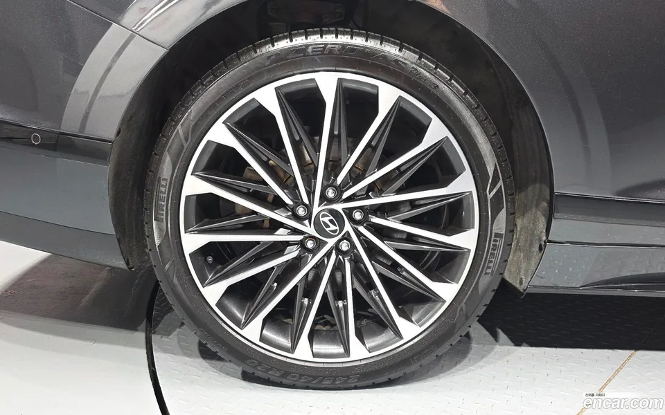 Hyundai Grandeur 3.5 2WD 2023 — миниатюра 2