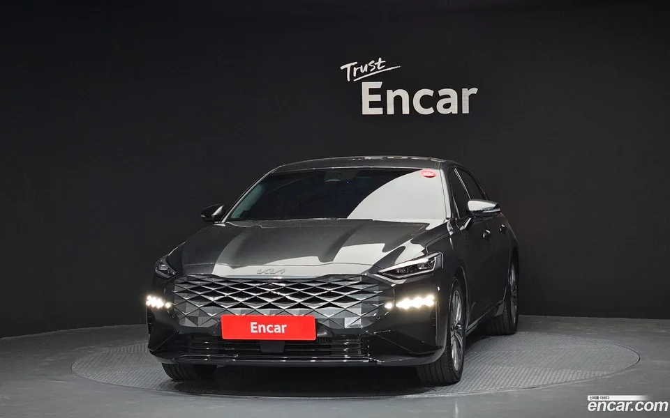 Kia K8 Hybrid 2023 — миниатюра 3