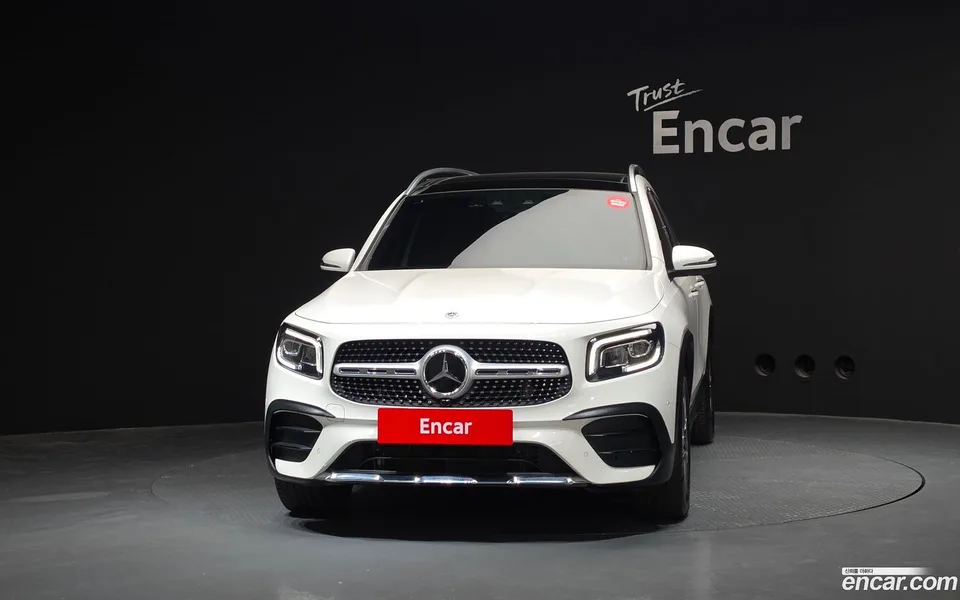 Mercedes-Benz GLB-Class GLB250 4MATIC 2022 — миниатюра 3