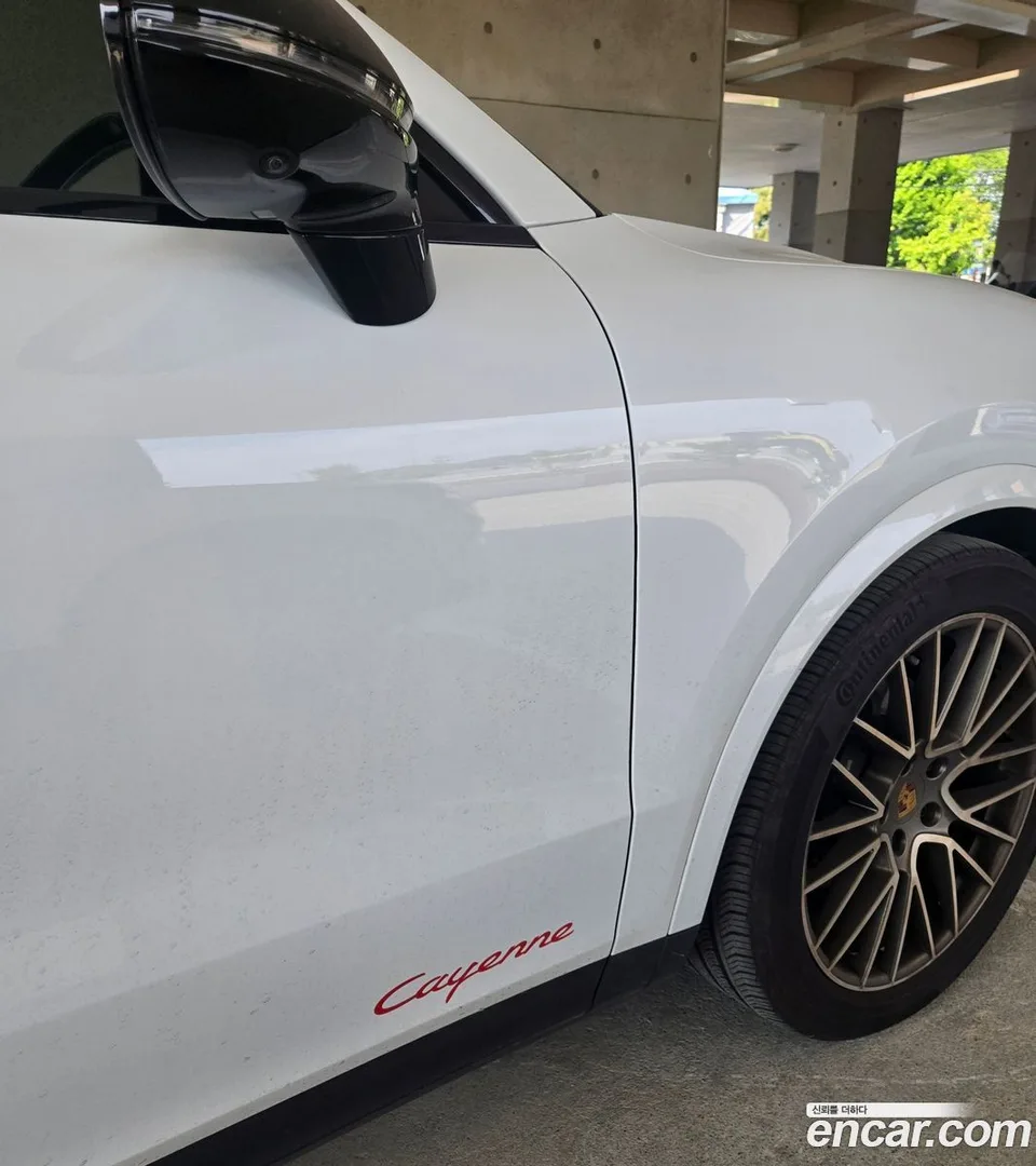 Porsche Cayenne 3.0 2023 — миниатюра 3