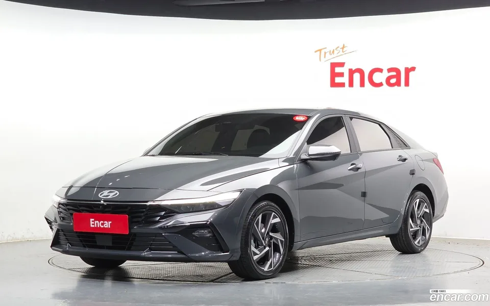 Hyundai Avante CN7 1.6 2025 — фото 1, купить с доставкой в Москву