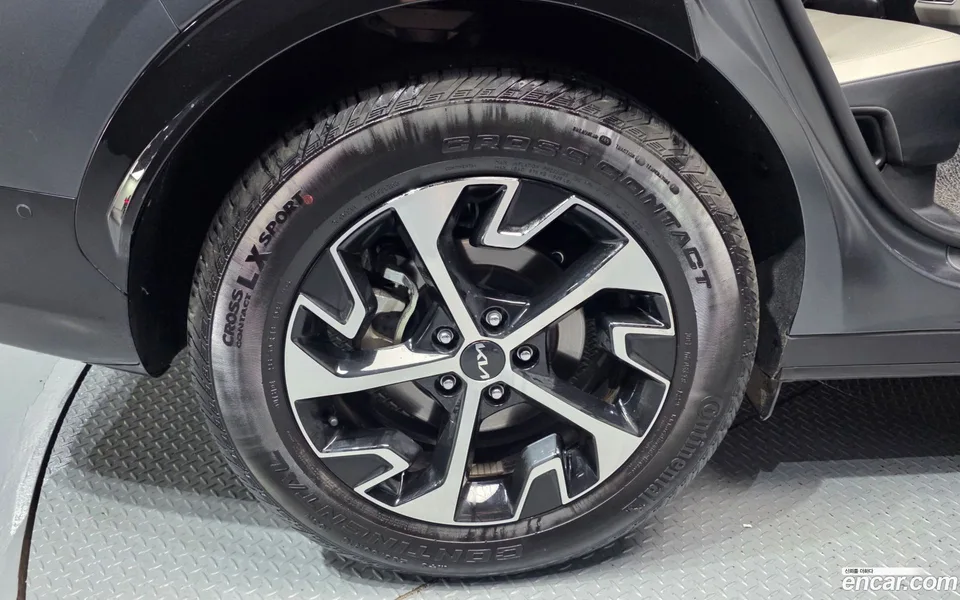 Kia Sportage Hybrid 2WD 2022 — миниатюра 2