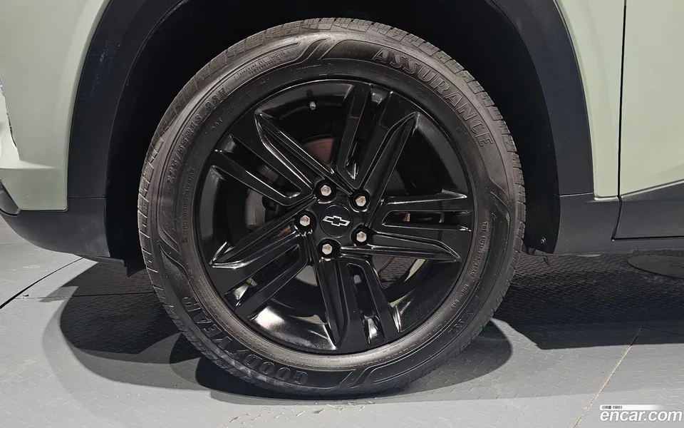 Chevrolet Trax Crossover 1.2 ACTIV 2023 — миниатюра 5