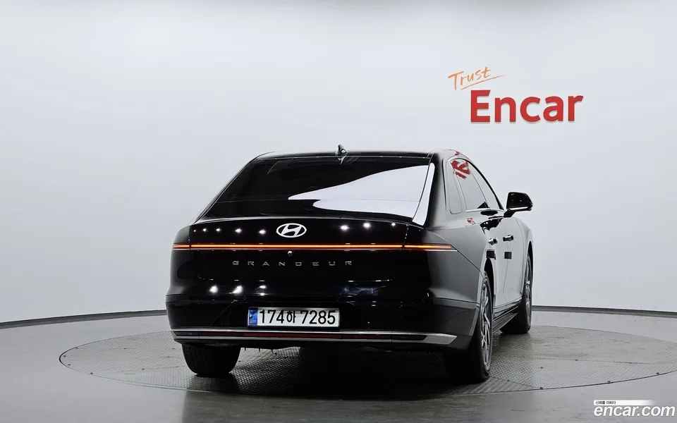 Hyundai Grandeur Hybrid 2023 — миниатюра 4