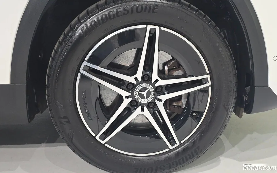 Mercedes-Benz EQA EQA250 AMG 2023 — миниатюра 5