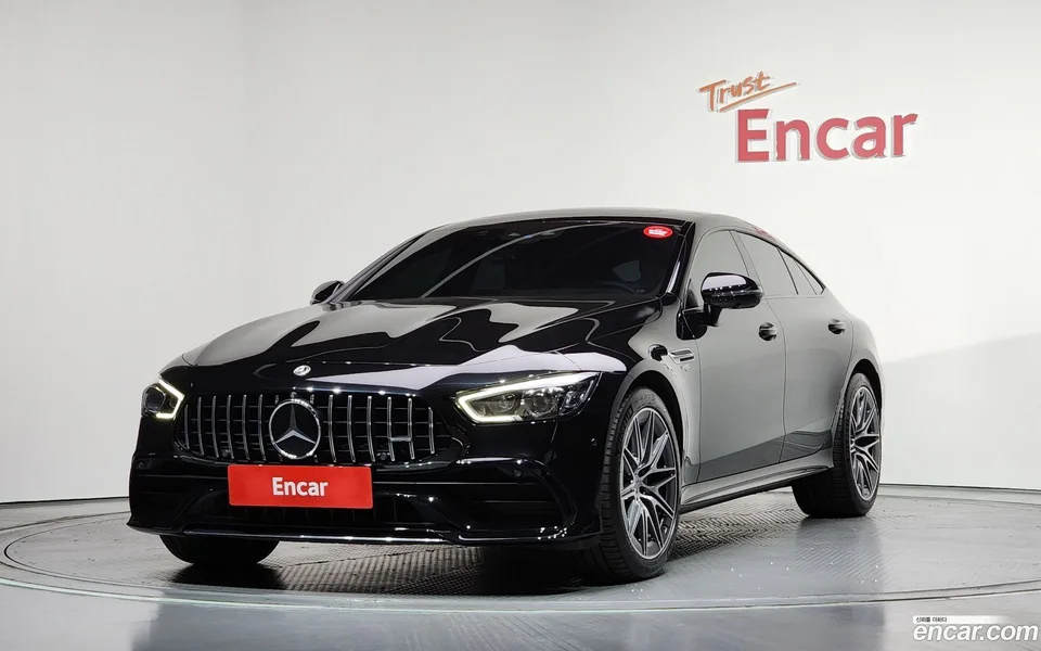 Mercedes-Benz AMG GT 4 43 4MATIC+ 2022 — фото 1, купить с доставкой в Москву