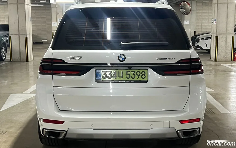 BMW X7 xDrive 40i 7 2025 — миниатюра 4