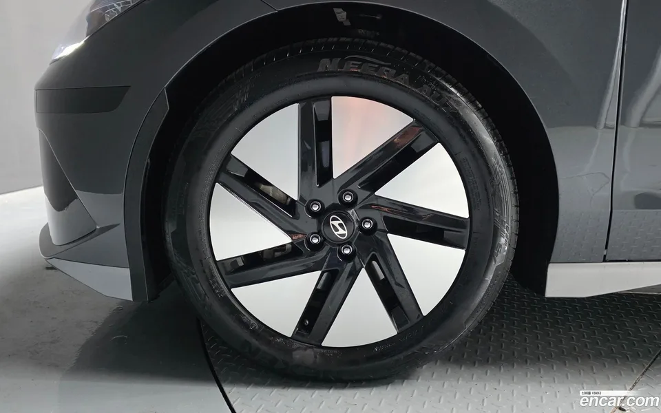 Hyundai Ioniq 6 2024 — миниатюра 4