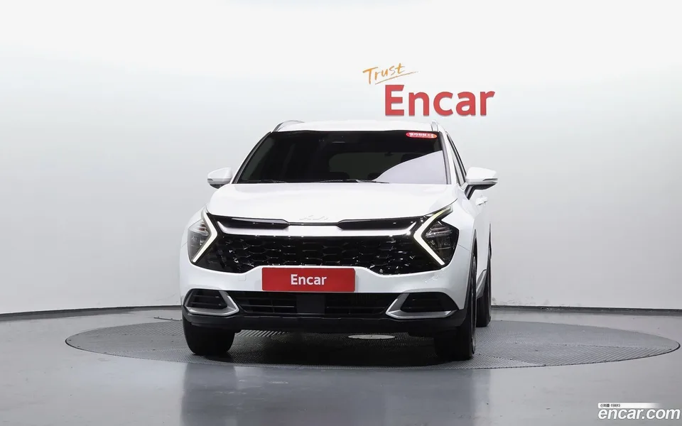 Kia Sportage 1.6 2WD 2022 — миниатюра 3
