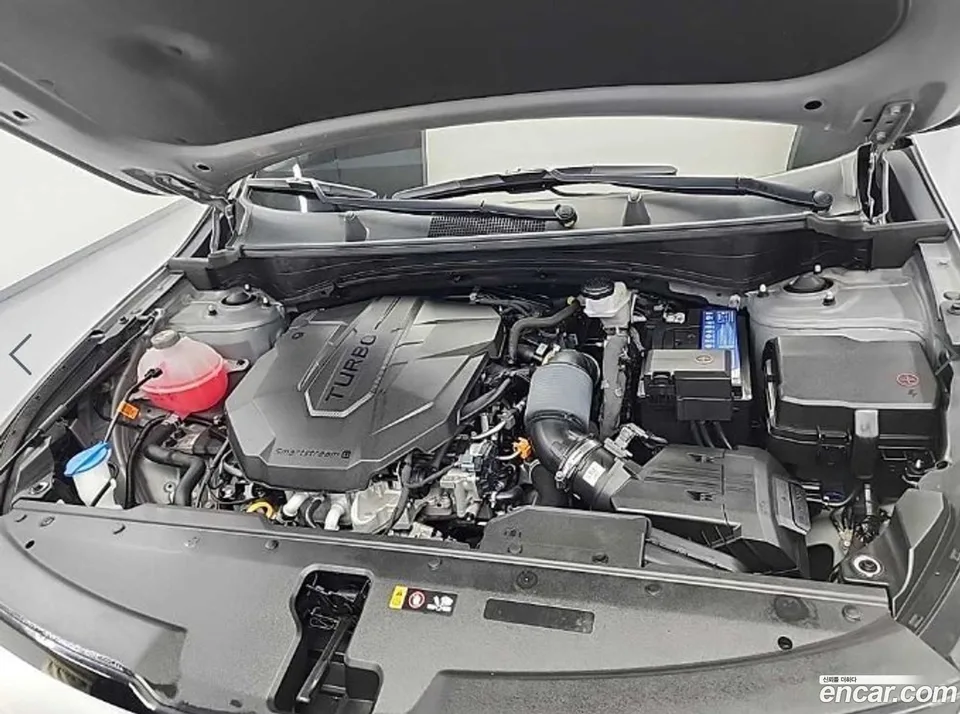Kia Sportage 2.0 2WD 2023 — миниатюра 2