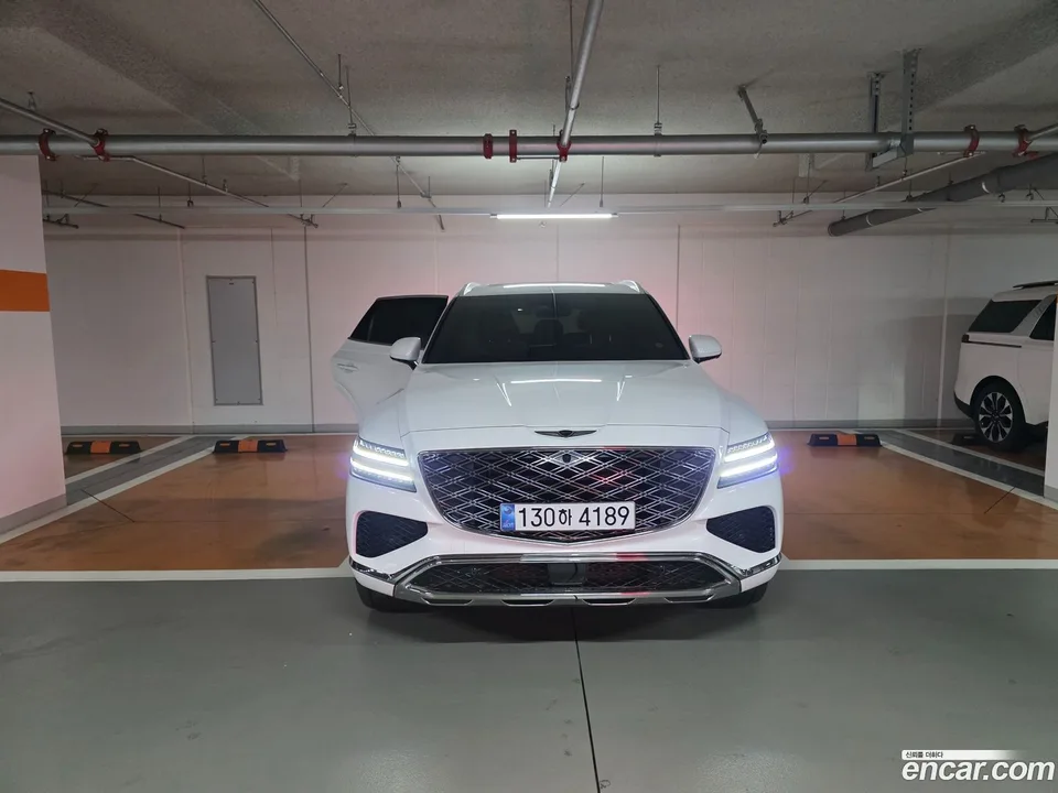 Genesis GV80 2.5T AWD 2025 — фото 1, купить с доставкой в Москву