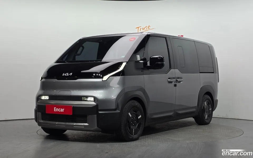 Kia PV5 2025 — фото 1, купить с доставкой в Москву