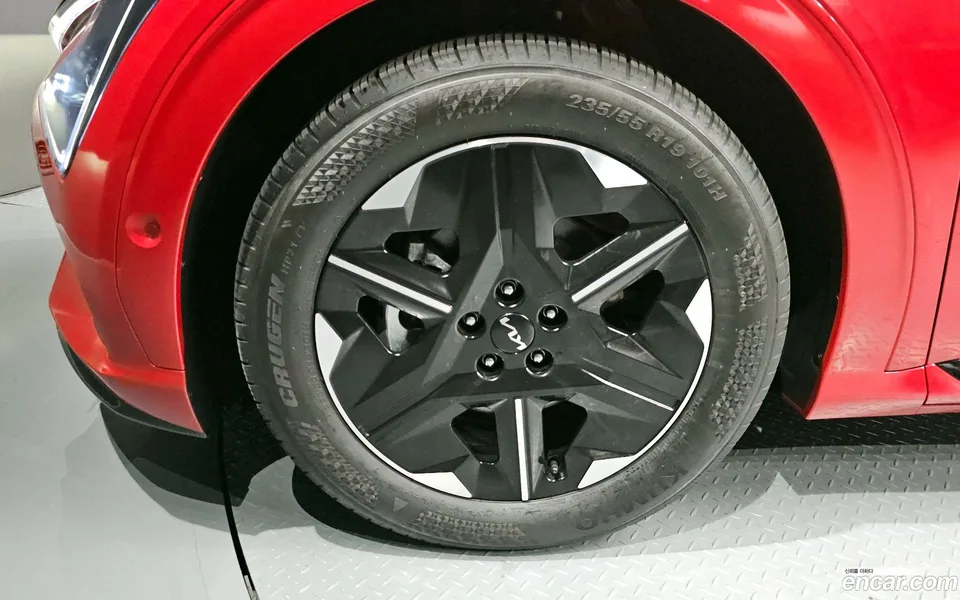 Kia EV6 2WD 2024 — миниатюра 2