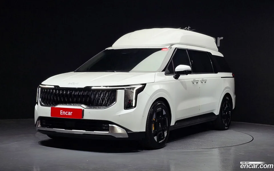 Kia Carnival 9 () 2025 — фото 1, купить с доставкой в Москву