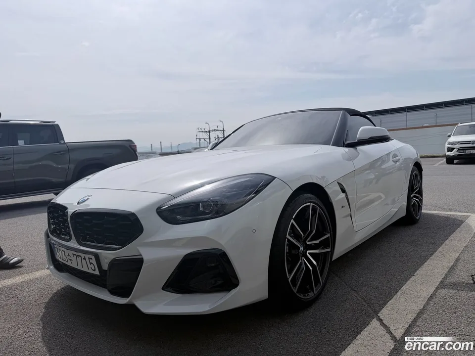 BMW Z4 sDrive20i M 2026 — фото 1, купить с доставкой в Москву