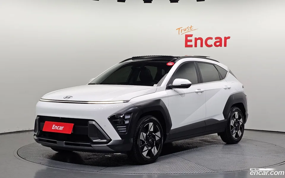 Hyundai Kona Hybrid 2023 — фото 1, купить с доставкой в Москву