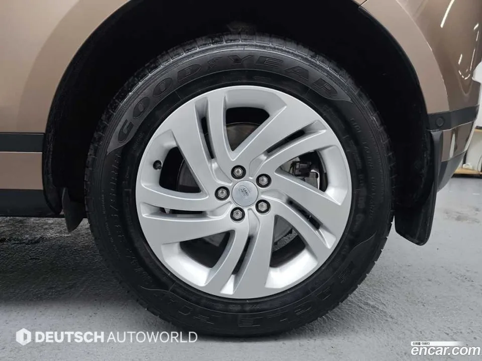 Land Rover Range Rover Evoque P250 S 2025 — миниатюра 5