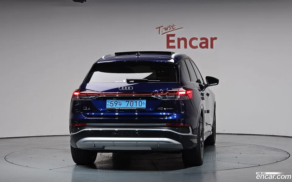 Audi Q4 e-tron 40 2022 — миниатюра 4