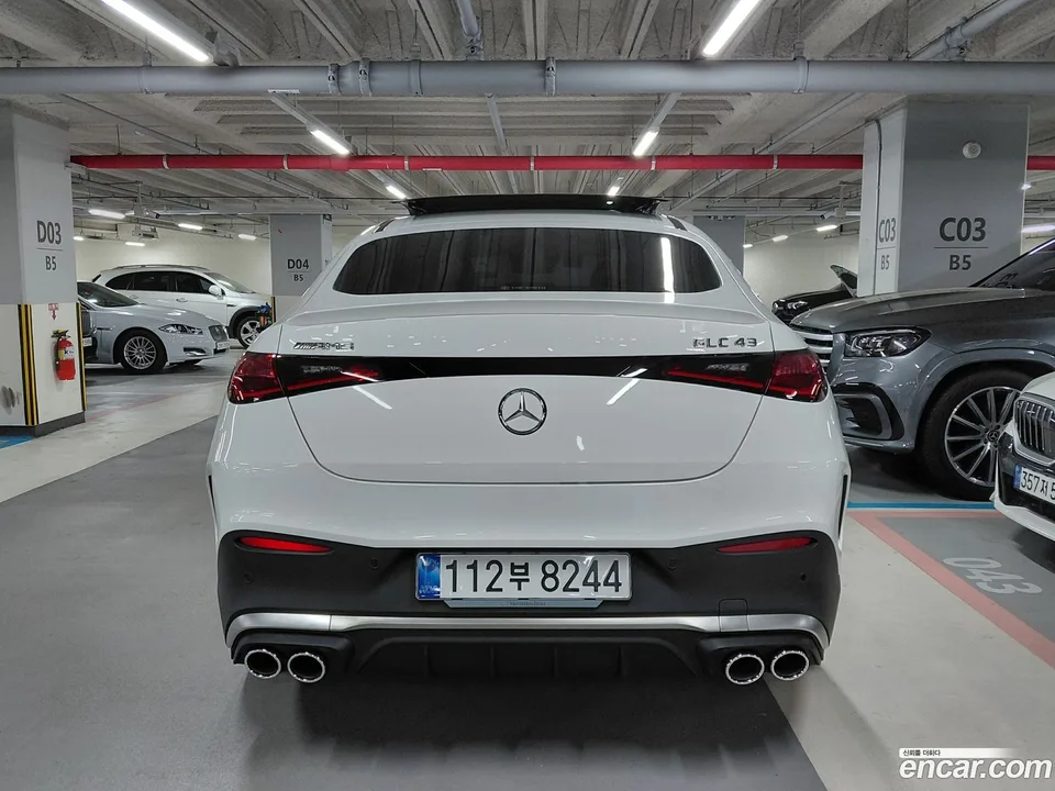 Mercedes-Benz GLC-Class AMG GLC43 4MATIC 2026 — миниатюра 4
