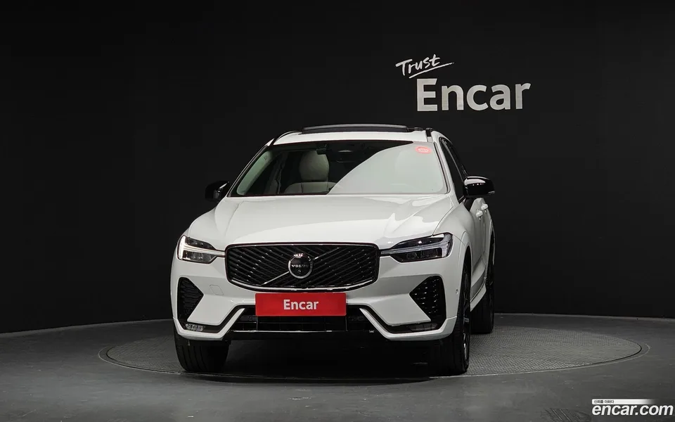 Volvo XC60 B5 2025 — миниатюра 3