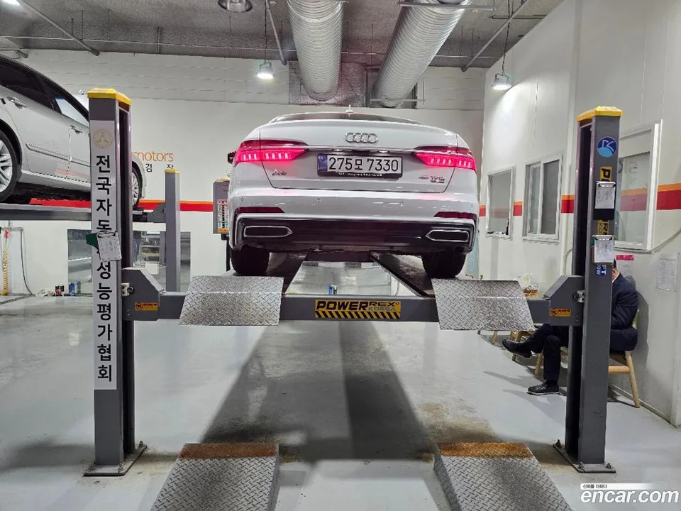 Audi A6 45 TFSI 2023 — миниатюра 2