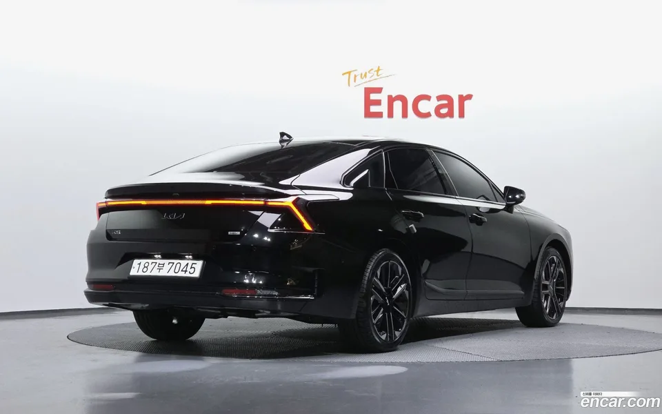 Kia K8 Hybrid 2025 — фото 1, купить с доставкой в Москву