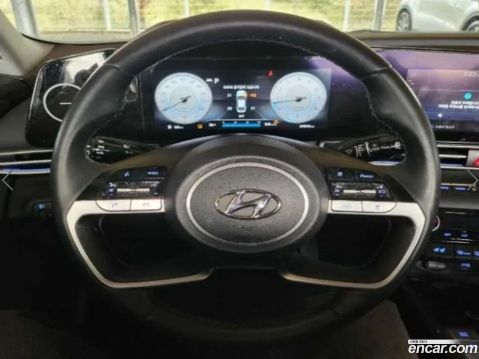 Hyundai Avante 1.6 2022 — миниатюра 3