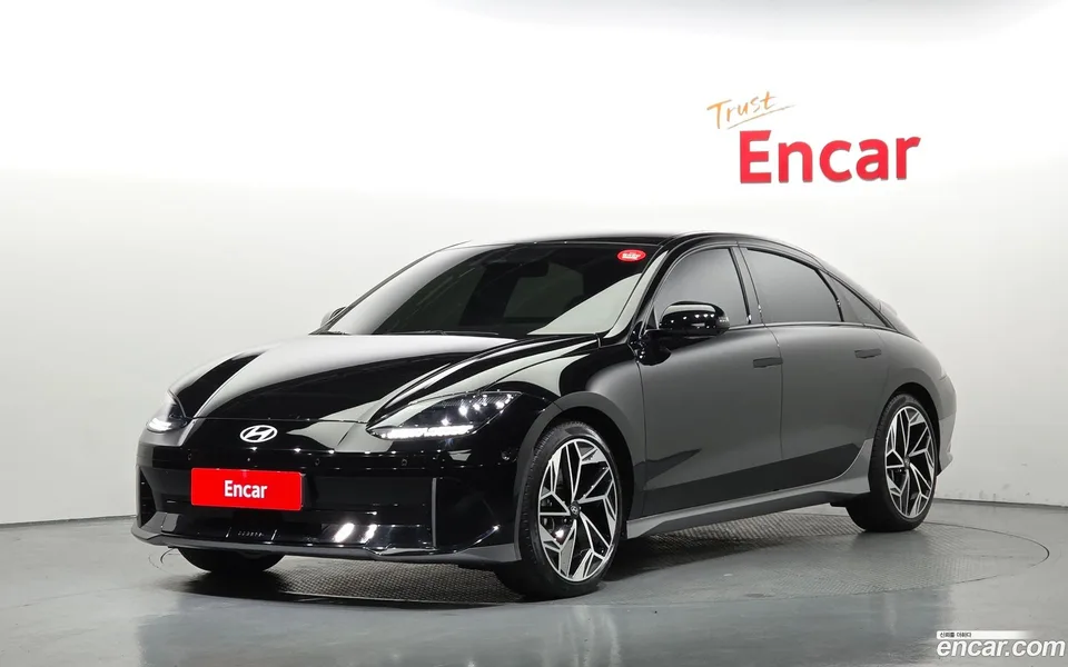 Hyundai Ioniq 6 AWD 2023 — фото 1, купить с доставкой в Москву