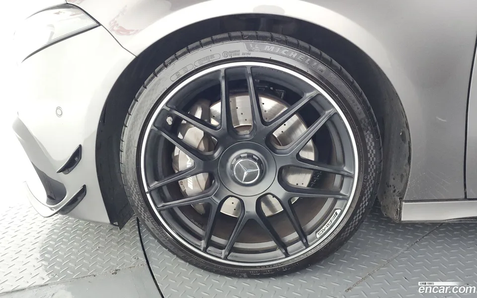 Mercedes-Benz A-Class AMG A45 4MATIC+ 2022 — миниатюра 5