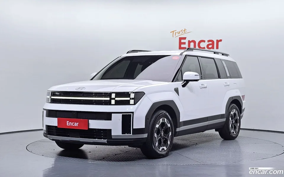 Hyundai SantaFe 2.5T 2WD 2024 — фото 1, купить с доставкой в Москву