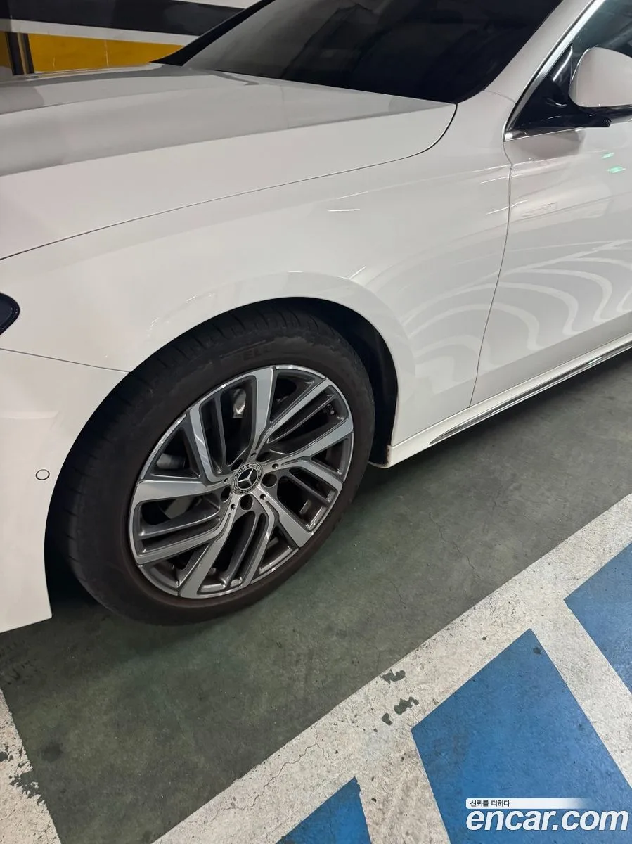 Mercedes-Benz E-Class E220d 4MATIC 2024 — миниатюра 4