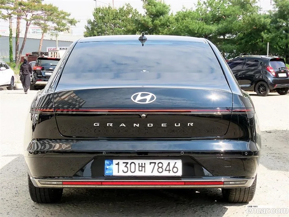 Hyundai Grandeur 2.5 2WD 2023 — миниатюра 5