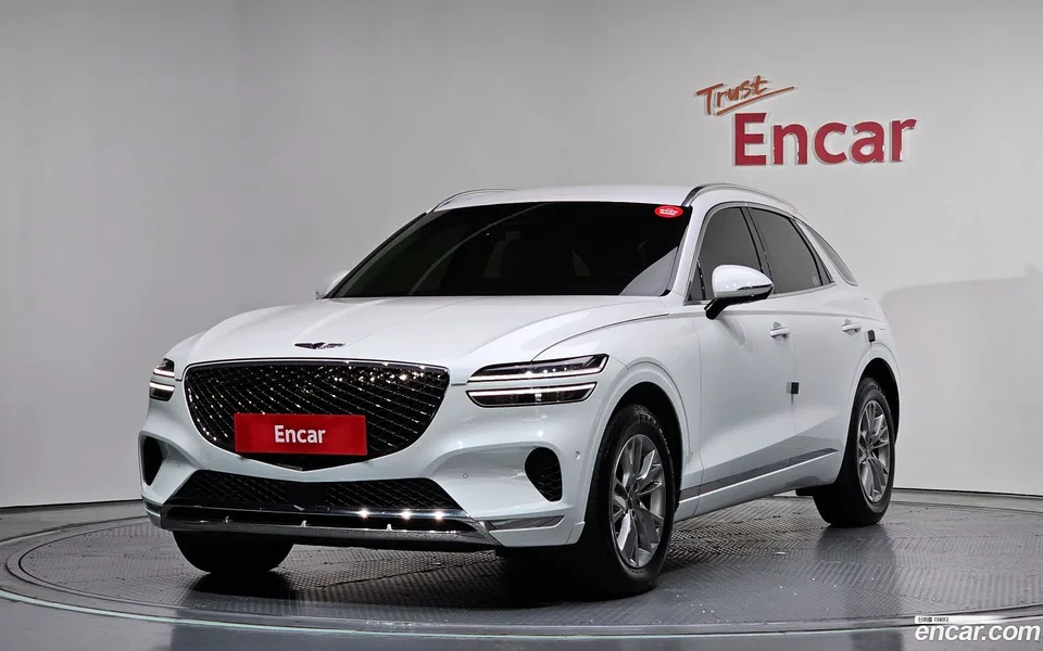 Genesis GV70 2.5T AWD 2023 — фото 1, купить с доставкой в Москву