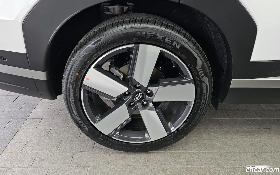Hyundai SantaFe 2.5T 4WD 2025 — миниатюра 2