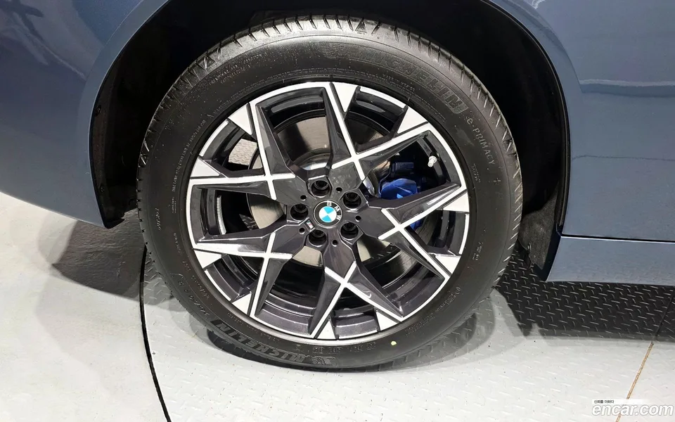 BMW X3 xDrive 20 M 2025 — миниатюра 2