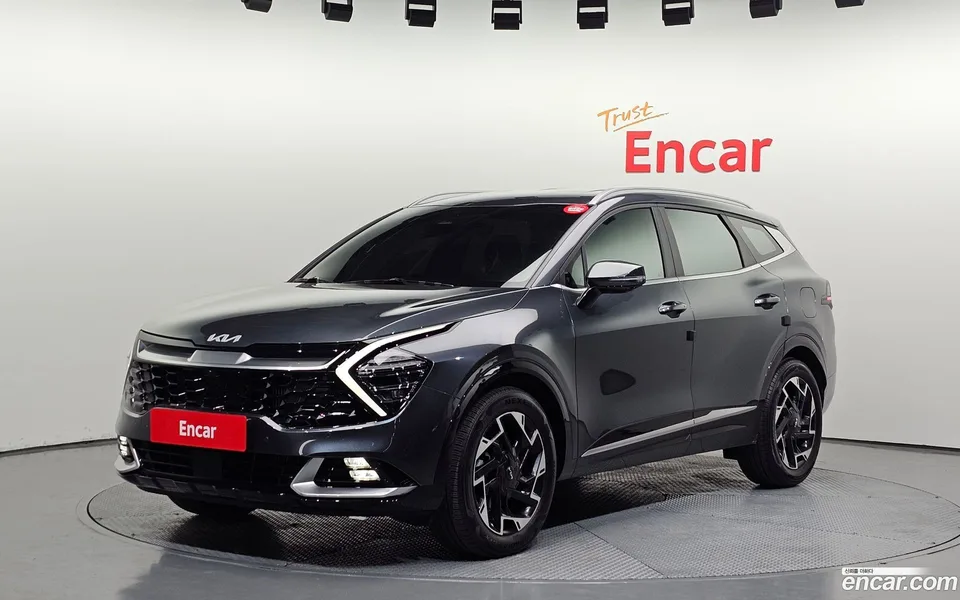Kia Sportage 1.6 2WD 2024 — фото 1, купить с доставкой в Москву