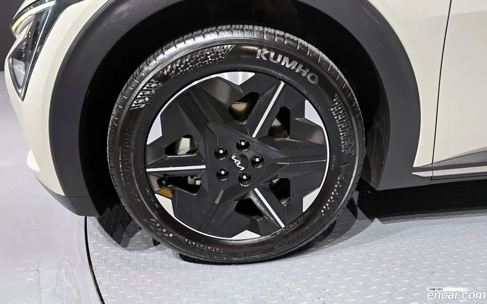 Kia EV6 2WD 2025 — миниатюра 2