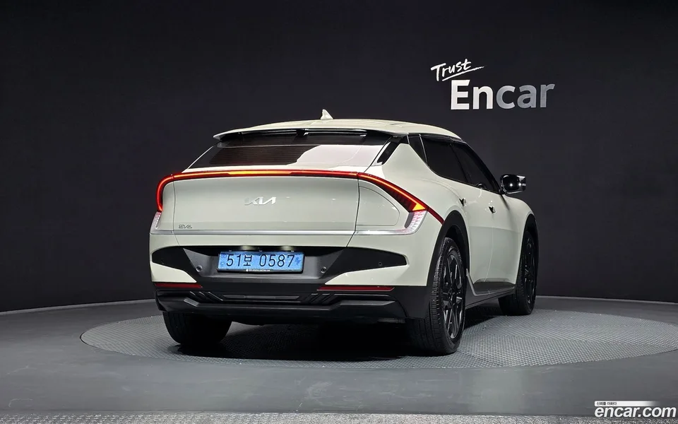 Kia EV6 2WD 2025 — миниатюра 4