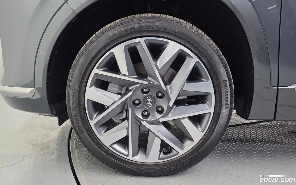 Hyundai SantaFe 2.5T 2WD 2023 — миниатюра 2