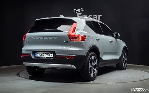 Volvo XC40 2024 купить в Москве