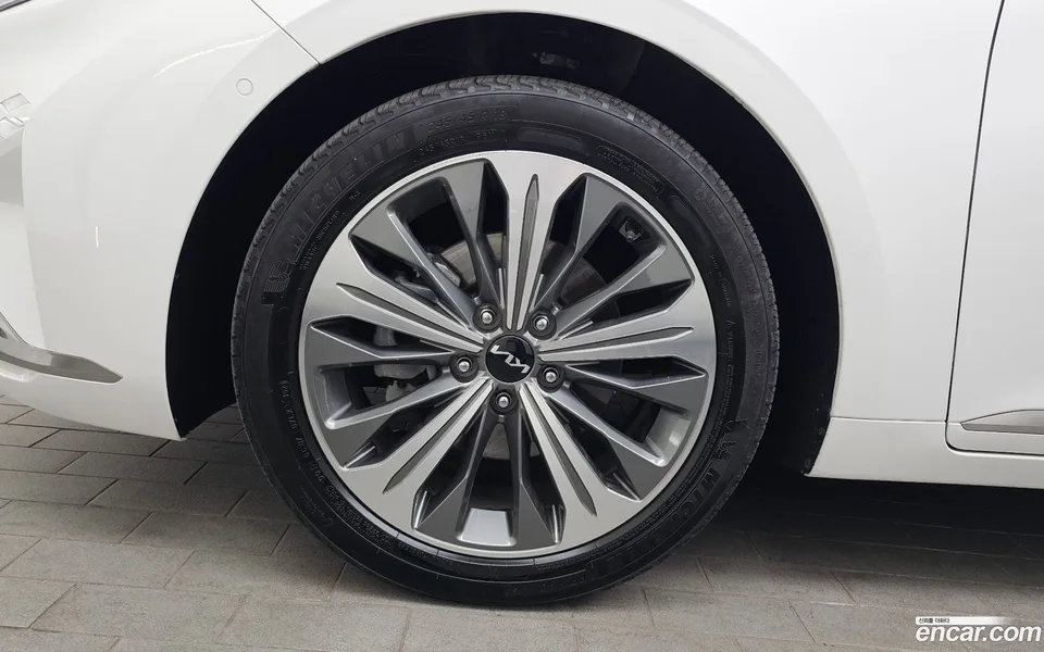 Kia K8 Hybrid 2024 — миниатюра 5