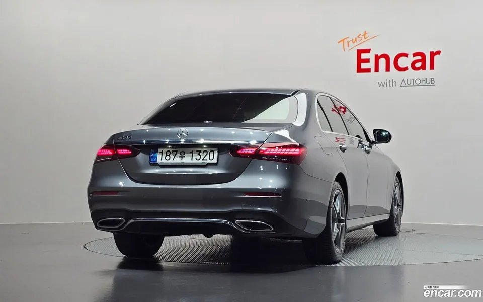 Mercedes-Benz E-Class E250 AMG Line 2023 — миниатюра 4