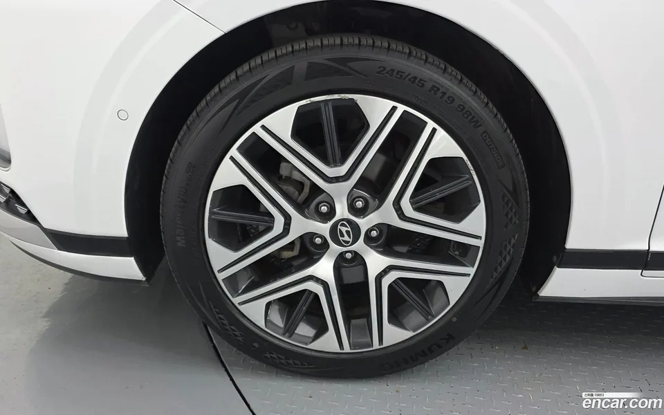 Hyundai Grandeur Hybrid 2023 — миниатюра 2