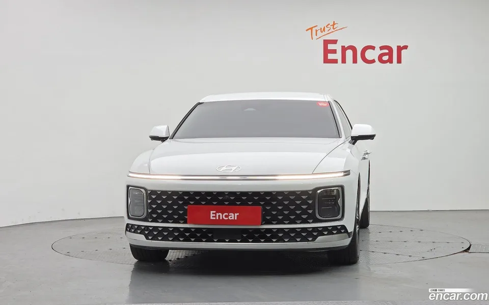 Hyundai Grandeur Hybrid 2023 — миниатюра 3