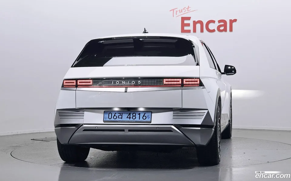 Hyundai Ioniq 5 2022 — миниатюра 4