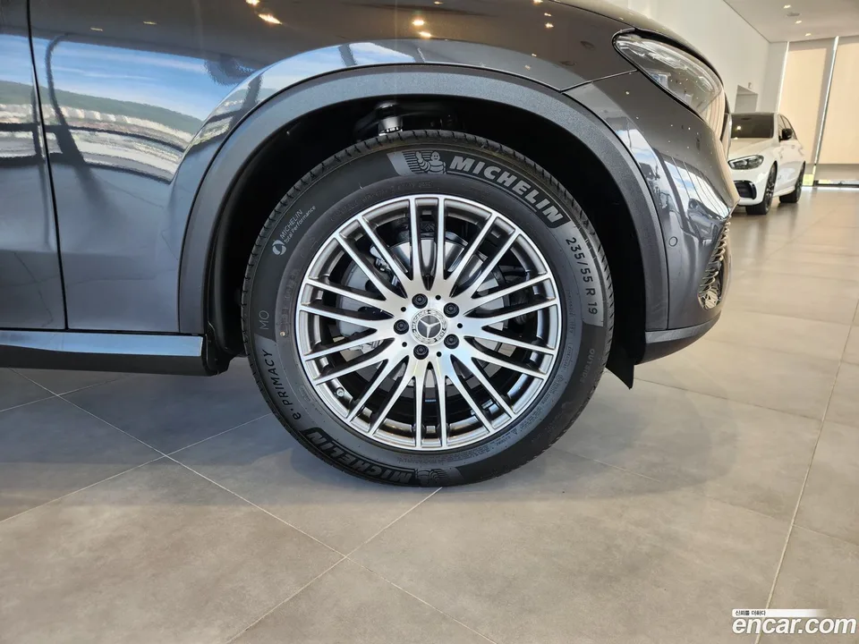 Mercedes-Benz GLC-Class GLC220 d 4MATIC 2025 — миниатюра 2