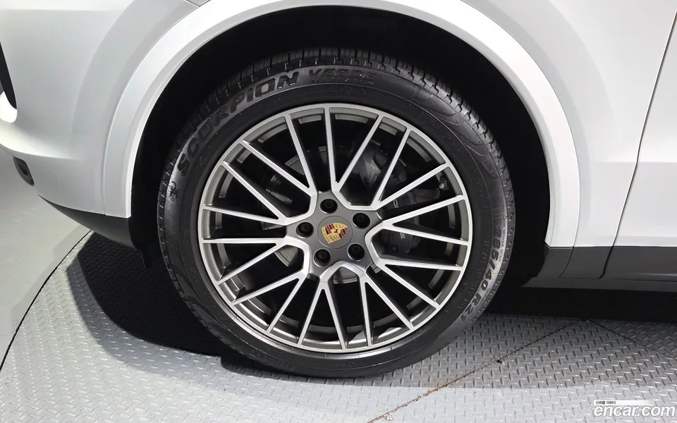 Porsche Cayenne 3.0 2022 — миниатюра 5